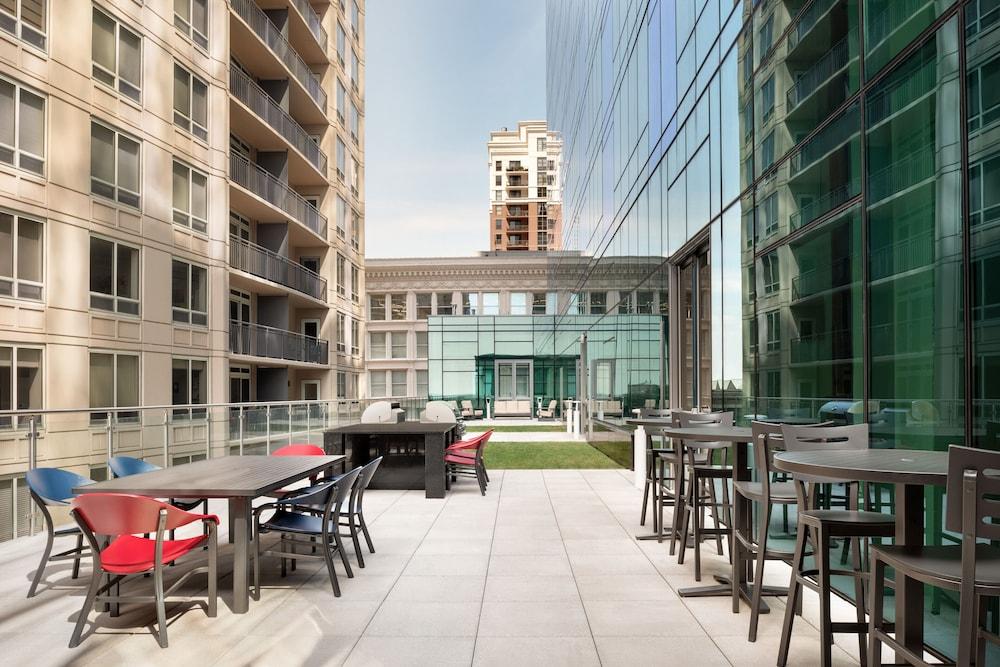 Homewood Suites By Hilton Chicago Downtown South Loop Exterior foto